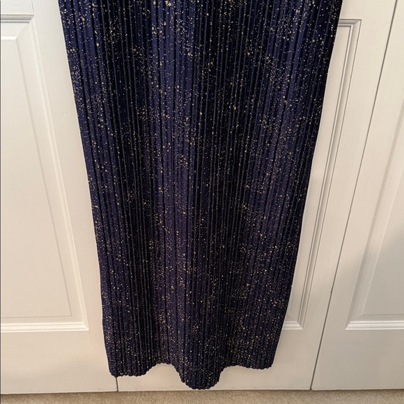 Elegant BCBG Purple Women's Dress - Picture 8 of 14
